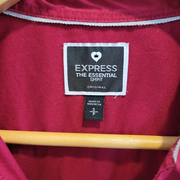 Express red petite small the essential button down shirt - Picture 2 of 3